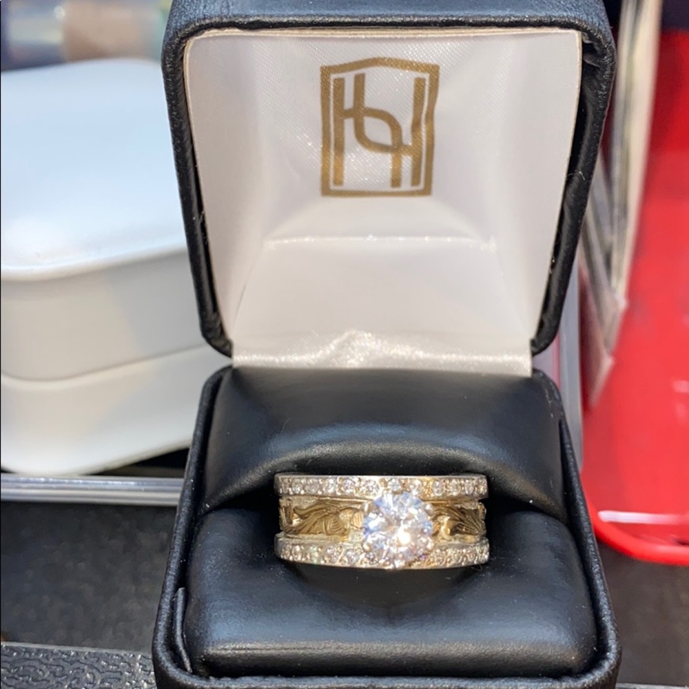 Hyo Silver Engraved Ring
